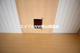 プリムベール城東　弐番館の物件内観写真